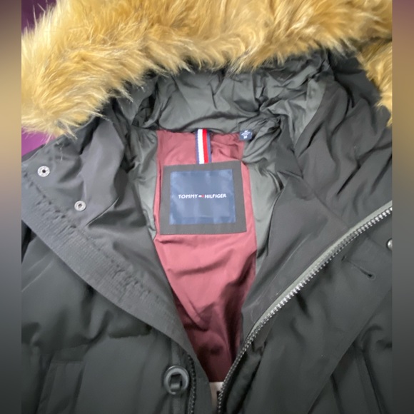 Tommy Hilfiger Arctic Cloth Fur Hooded Heavyweight Jacket - Picture 6 of 10